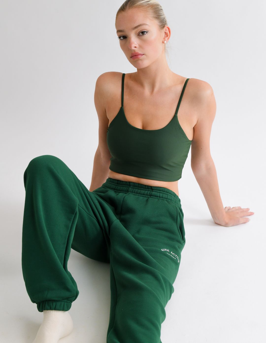 GREEN OVERSIZED JOGGERS