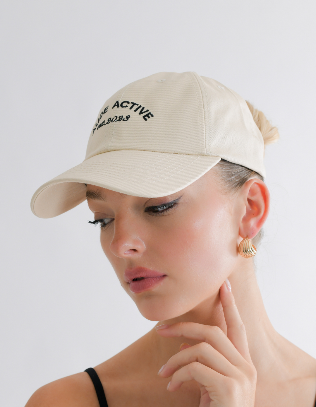 AA EMBROIDERY CAP CREAM